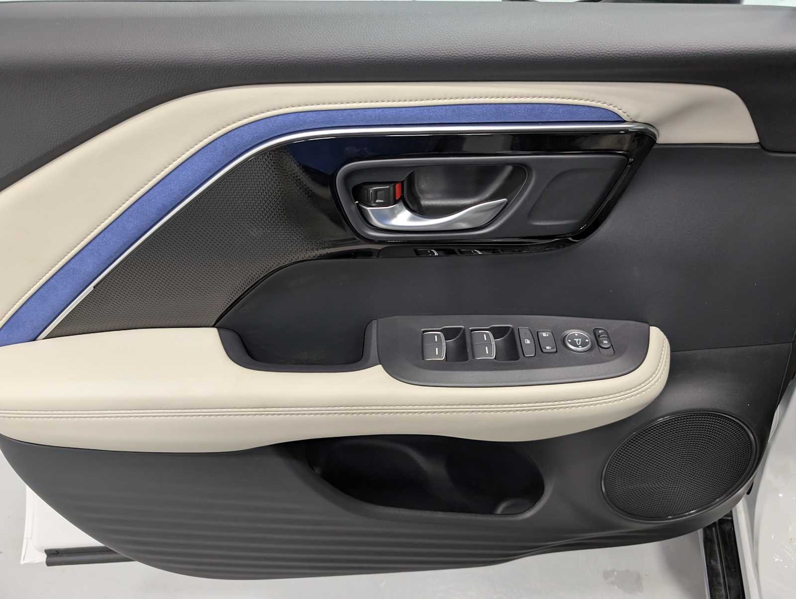 2025 Acura ADX A-Spec Package - Photo 36