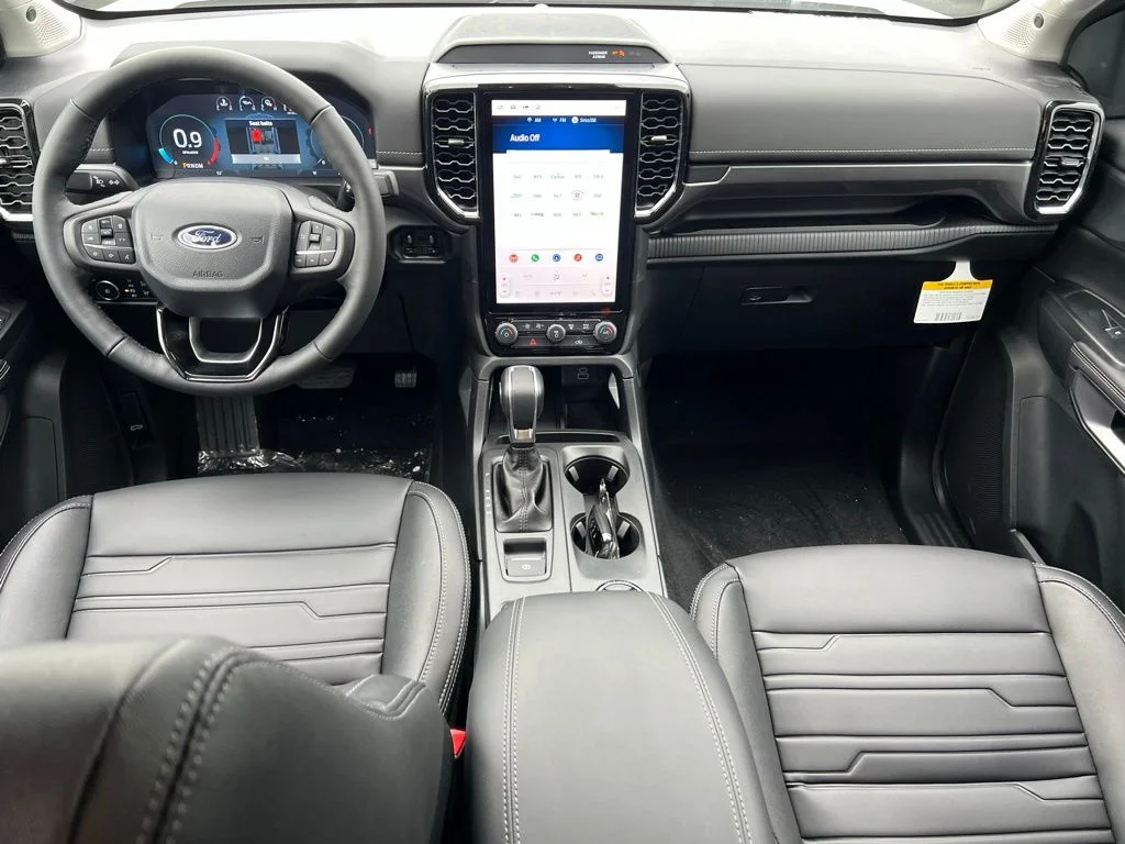 New 2026 Oxford White Ford Lariat® image 18