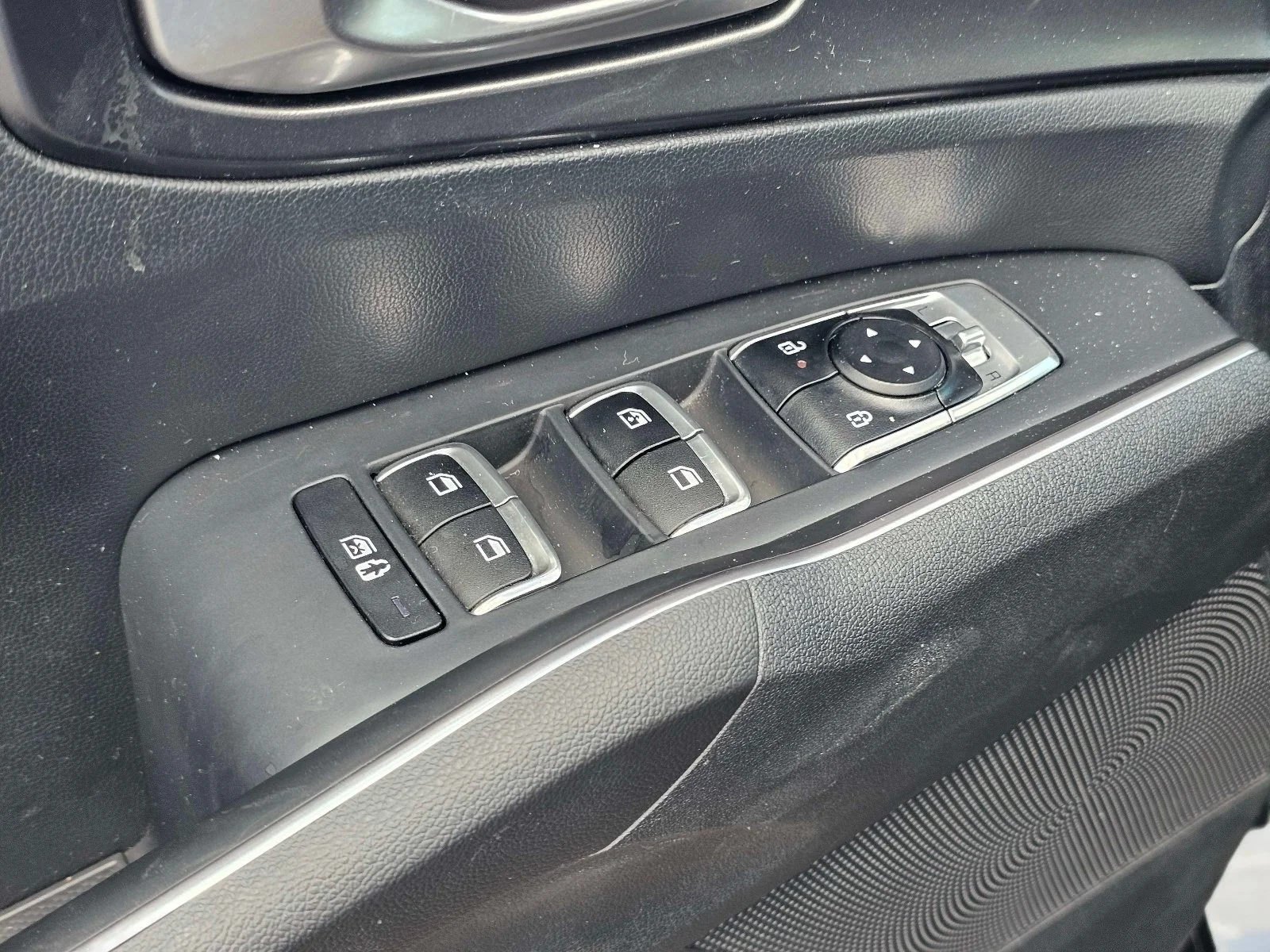 Used 2024 Ebony Black Kia S image 16