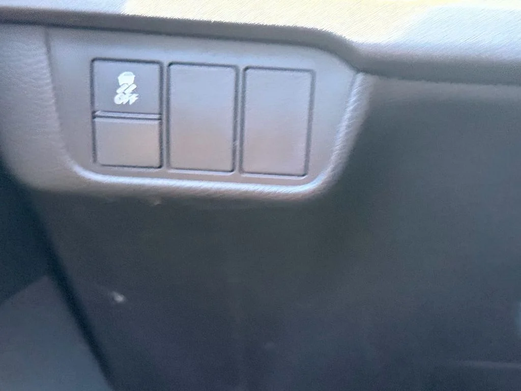 Used 2024 White Honda EX image 32