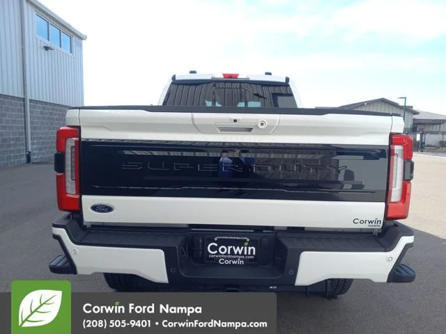 New 2026 Star White Metallic Tri-Coat Ford Platinum image 4