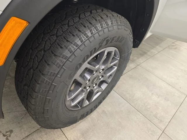 New 2026 Avalanche Ford XLT image 40