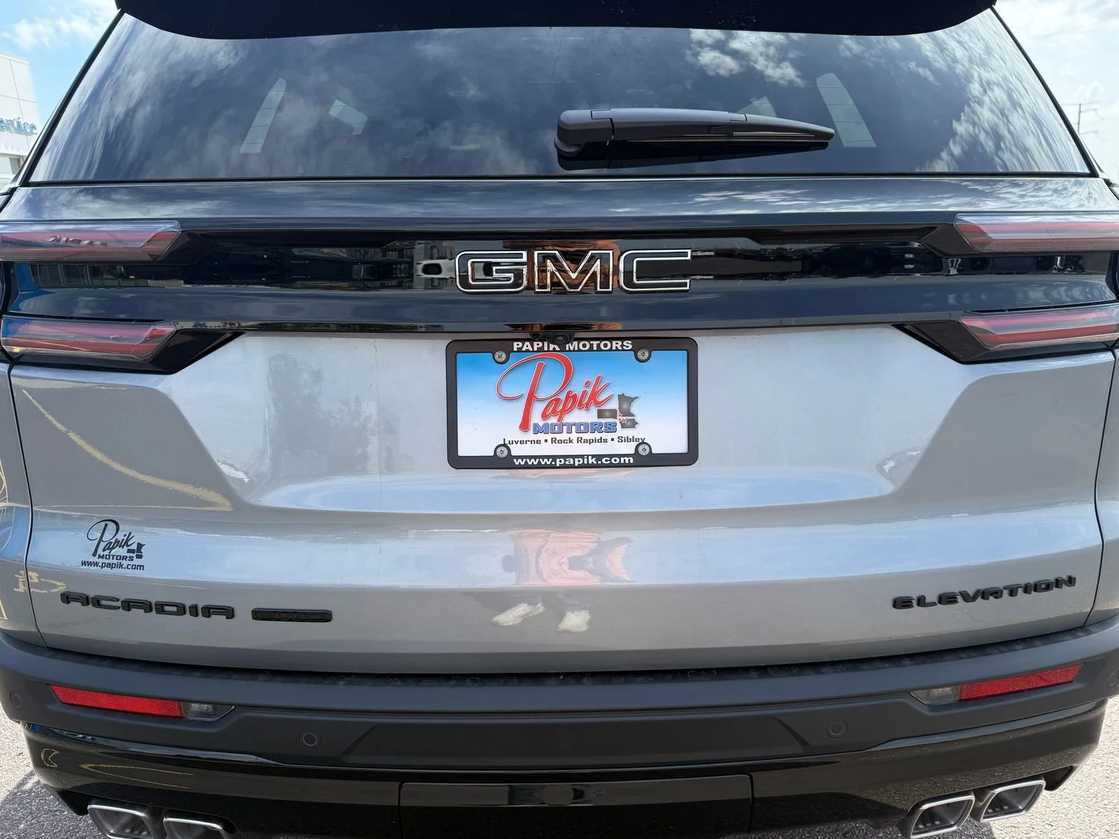 New 2026 Sterling Metallic GMC Elevation image 11