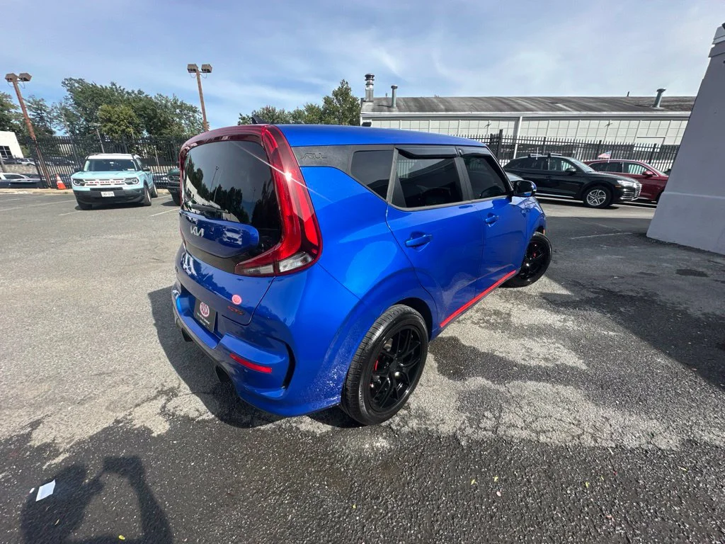 Used 2022 Blue Kia GT-Line image 6