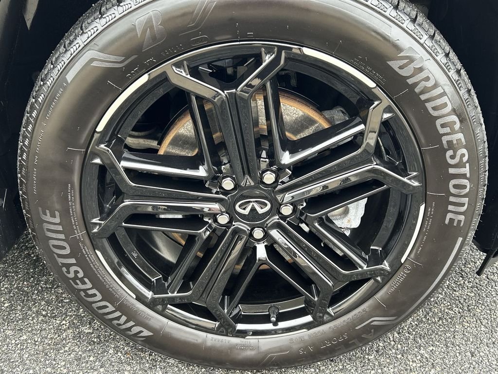 Certified Used 2026 Black INFINITI SPORT image 13