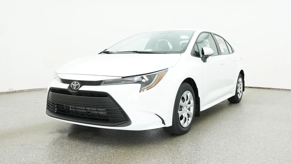 New 2026 Ice Cap Toyota LE image 19