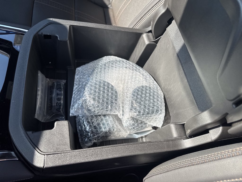 2026 Chevrolet Suburban High Country - Photo 25