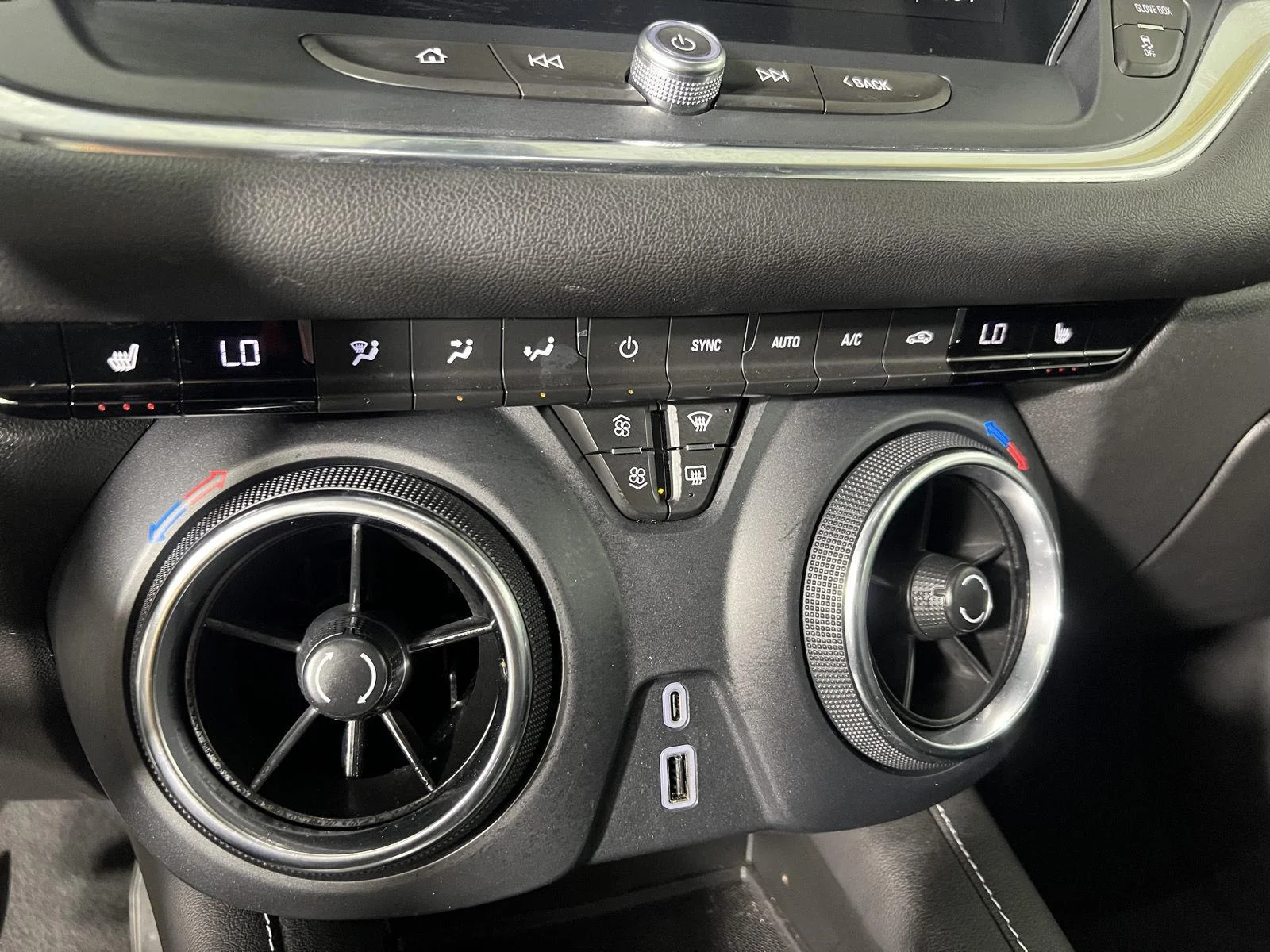 Used 2024 Sterling Gray Metallic Chevrolet LT image 20