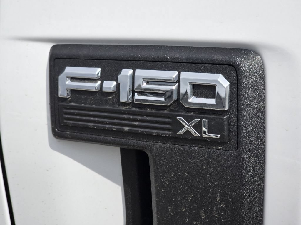 New 2026 Oxford White Ford XL image 27
