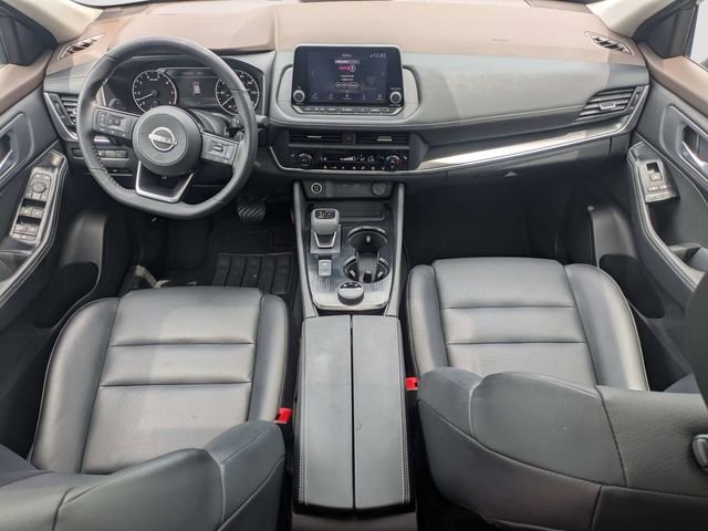Used 2023 Gray Nissan SV image 16