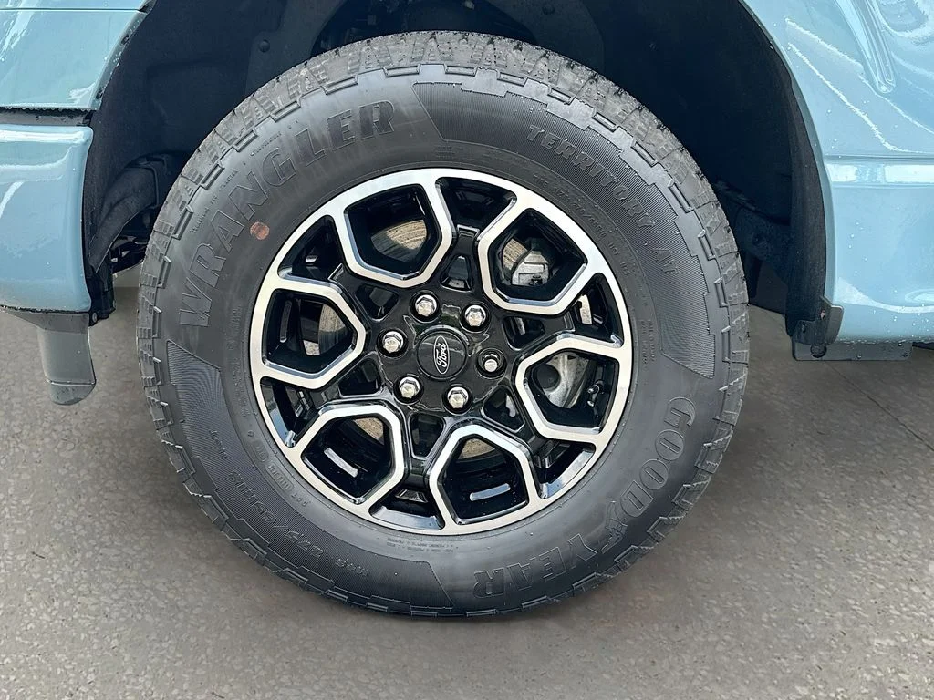 Certified Used 2023 Blue Ford XLT image 32