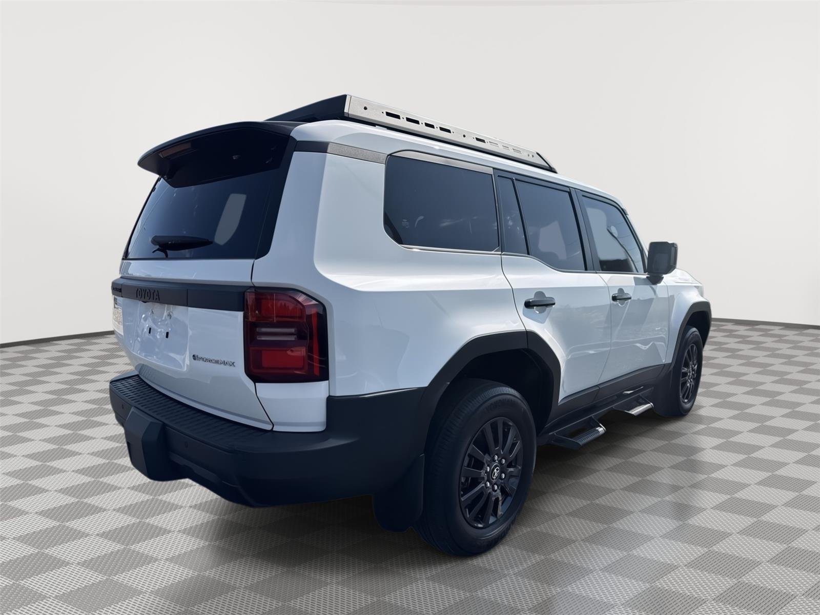 Used 2025 Ice Cap Toyota 1958 image 3