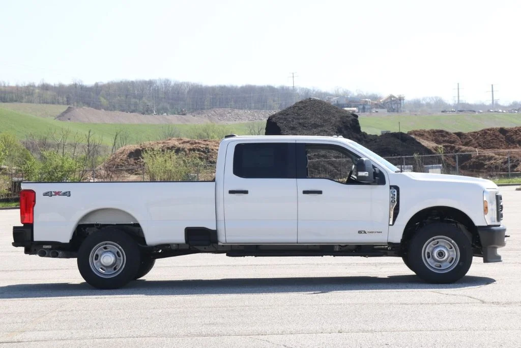 New 2026 White Ford XL image 10
