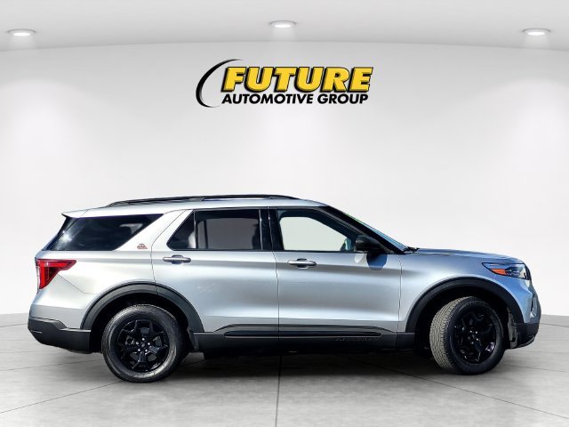 Used 2022 Silver Ford Timberline image 3