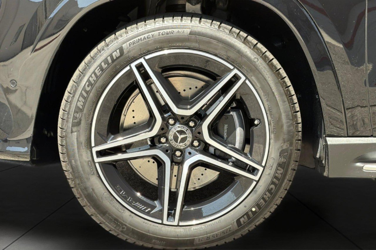 New 2026 Obsidian Black Metallic Mercedes-Benz GLS 450 4MATIC® SUV image 27