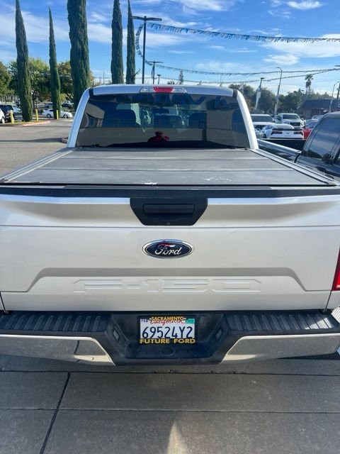 Used 2019 Silver Ford XLT image 11