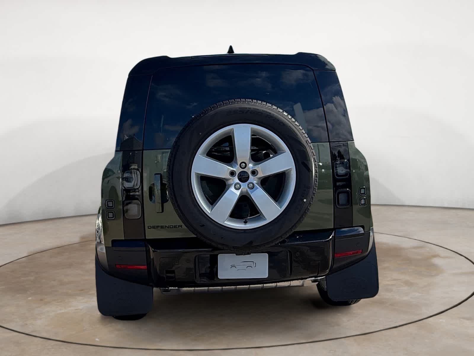 New 2026 Woolstone Green LAND ROVER S image 4