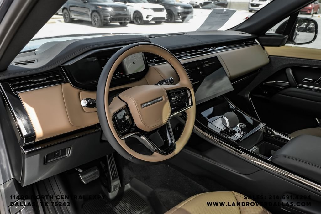 New 2026 Varesine Blue Metallic Land Rover Dynamic SE image 2