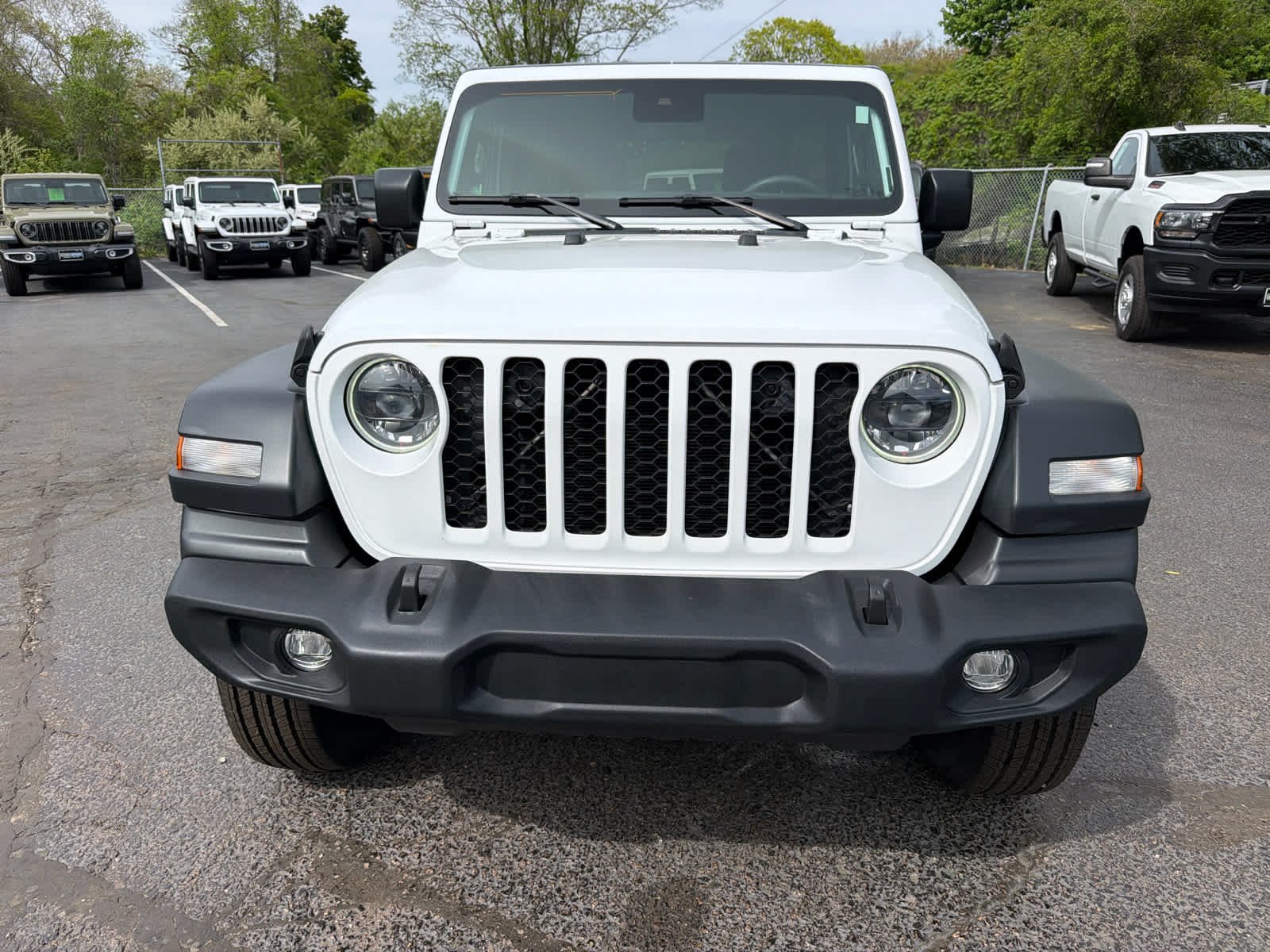 Used 2024 Bright White Clearcoat Jeep Sport S image 16