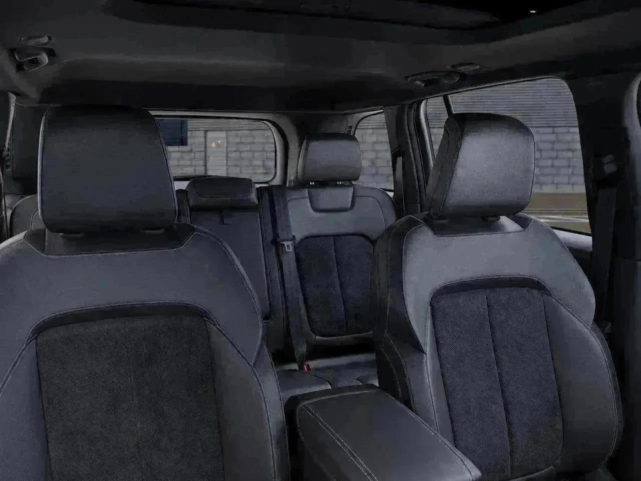 New 2026 Bright White Clearcoat Jeep Laredo image 26