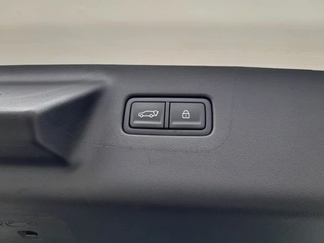 Used 2026 White Hyundai Calligraphy image 71