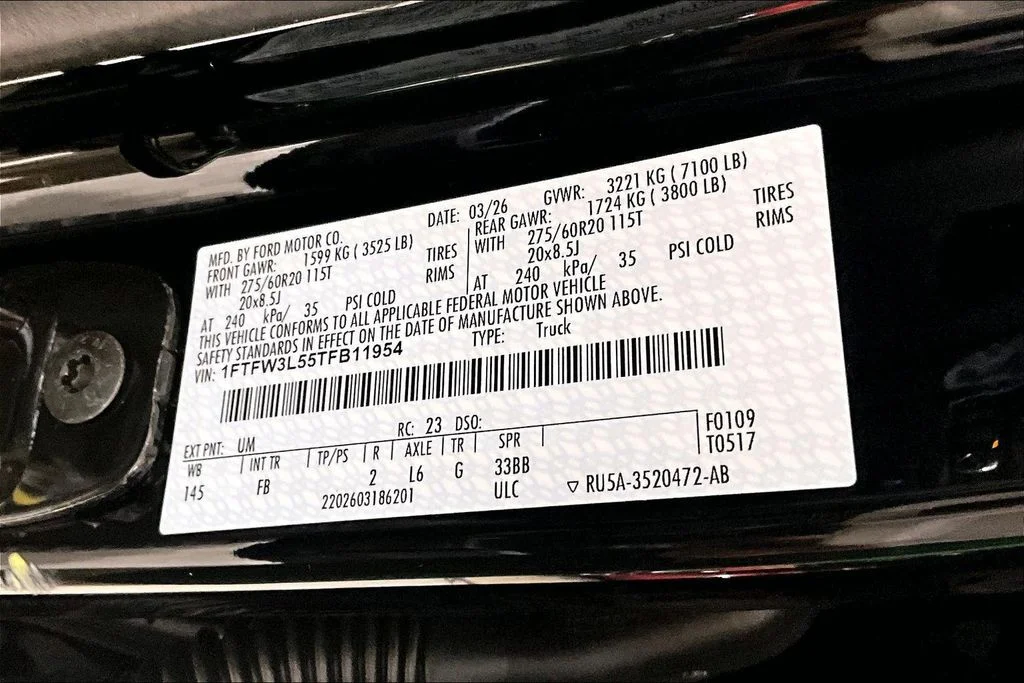 New 2026 Agate Black Metallic Ford XLT image 12