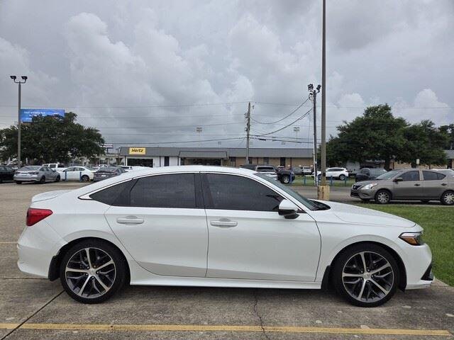 Used 2024 Platinum White Pearl Honda Touring image 5