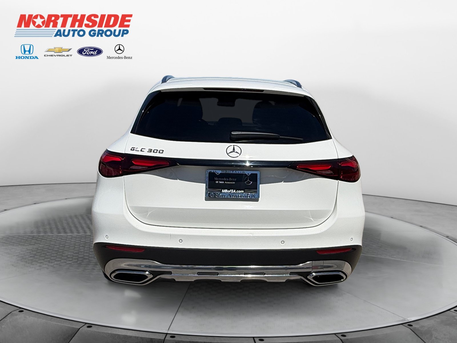 Certified Used 2026 Polar White Mercedes-Benz GLC 300 image 6