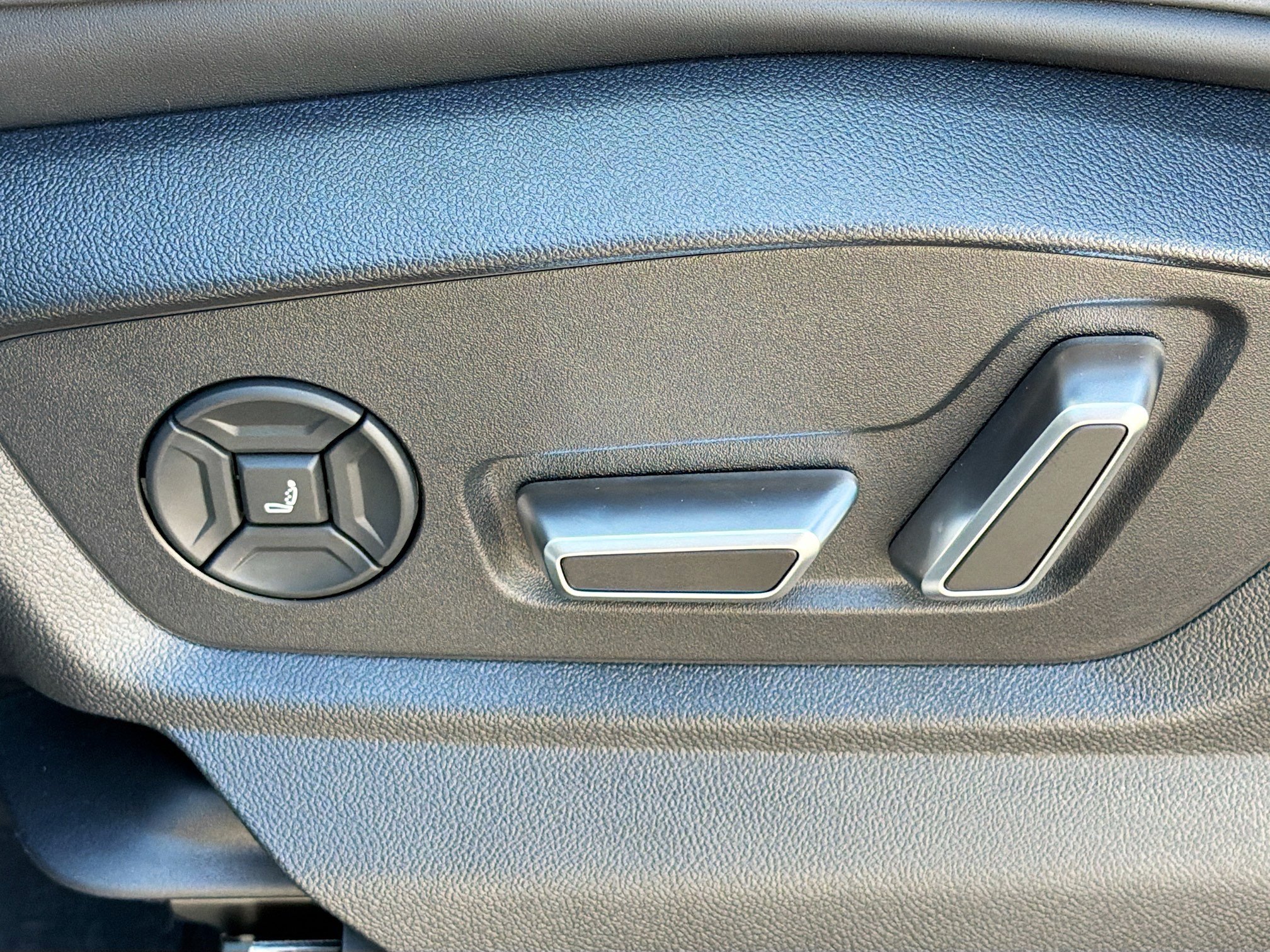 New 2026 Glacier White Metallic Audi Prestige image 24