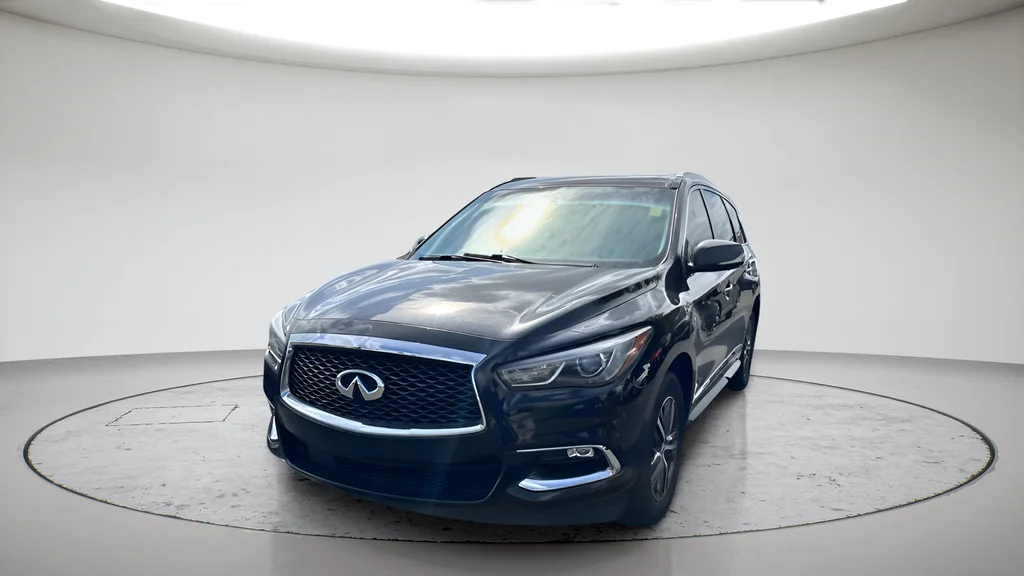 Used 2017 Black INFINITI Base image 11