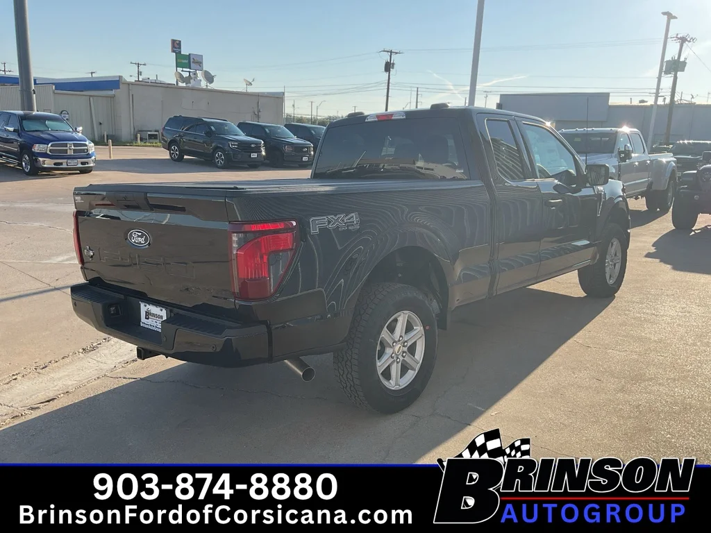 New 2026 Agate Black Metallic Ford XLT image 5