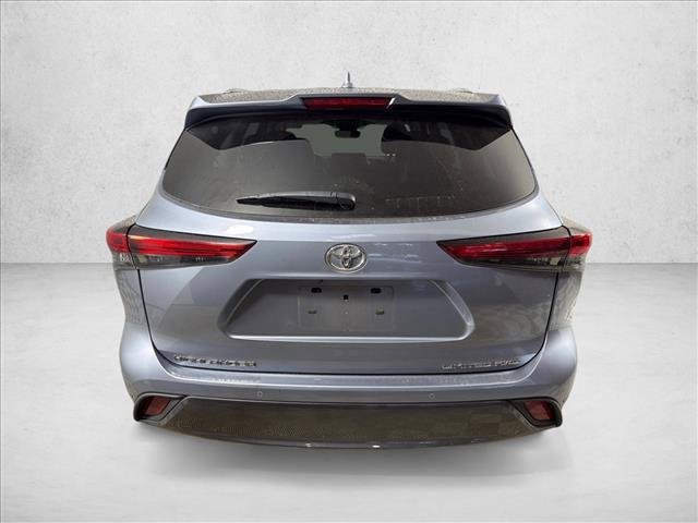 Certified Used 2021 MOON DUST Toyota  image 6