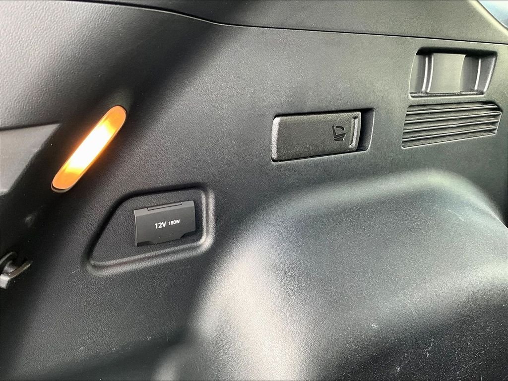 Certified Used 2022 Silver Hyundai SEL image 15