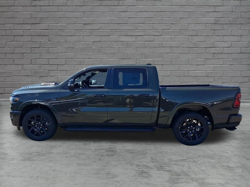 New 2027 Tank Ram Laramie image 5