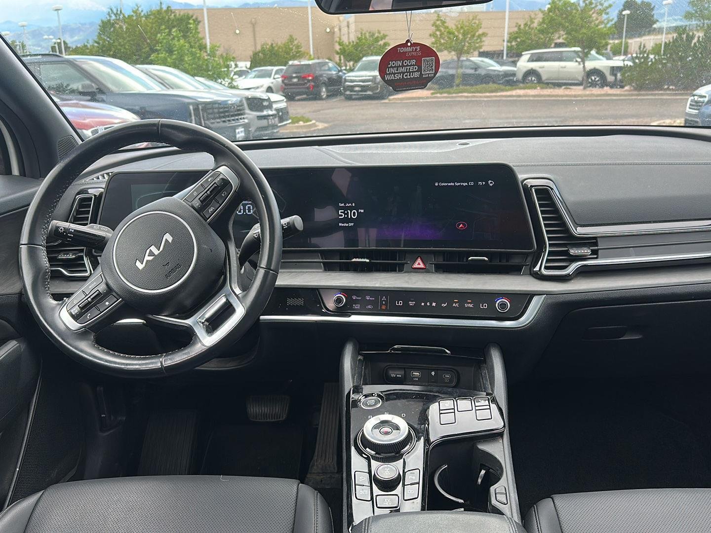 Used 2024 Snow White Pearl Kia X-Line image 10