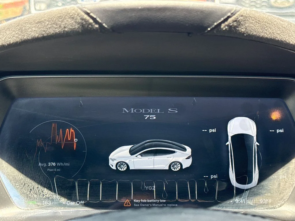 Used 2017  Tesla 75 image 15