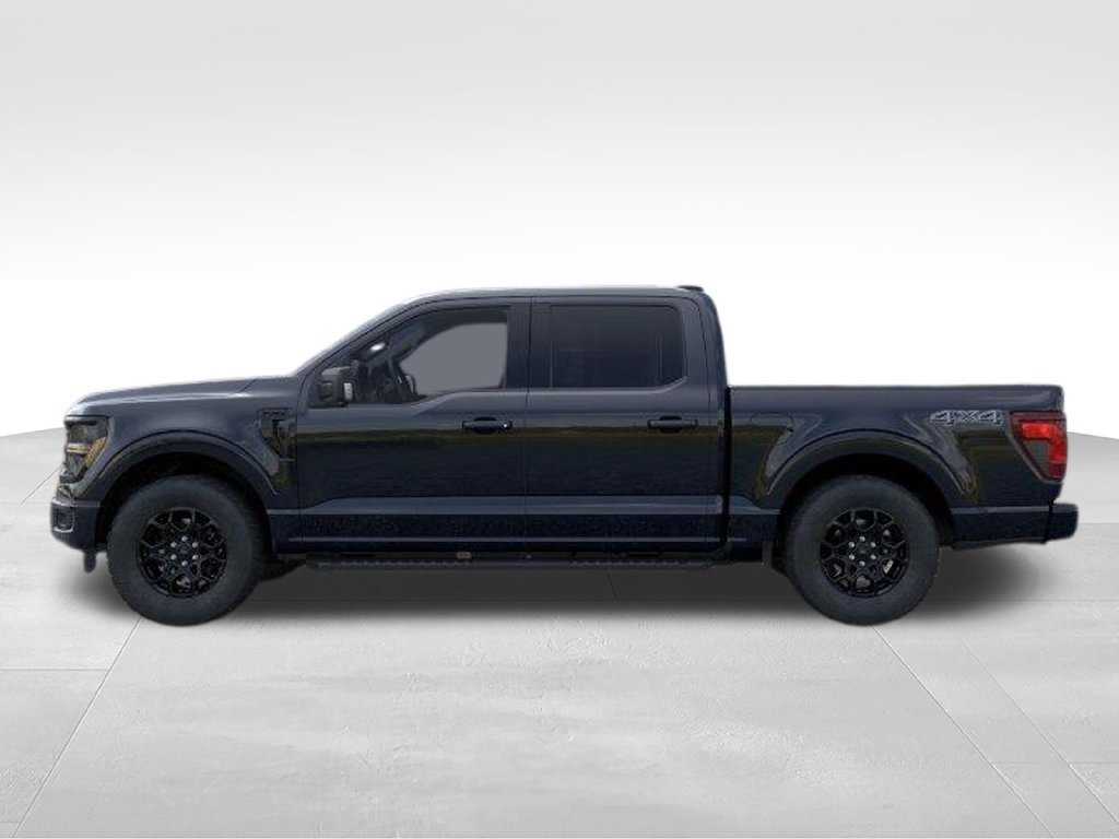 New 2026 Agate Black Metallic Ford XLT image 4