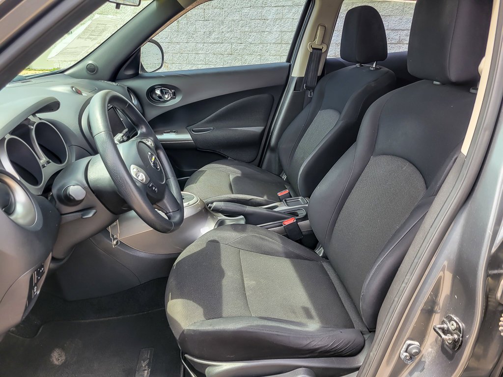 Used 2012 Gun Metallic Nissan S image 8