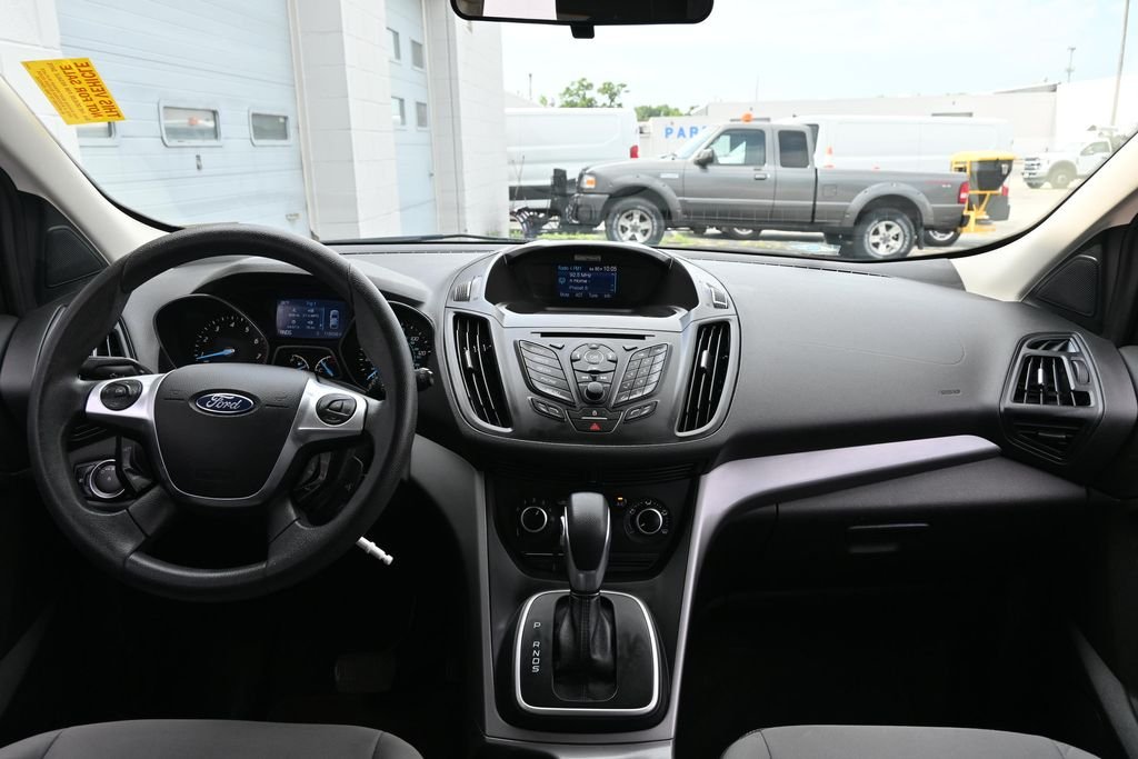 Used 2013 Oxford White Ford SE image 25