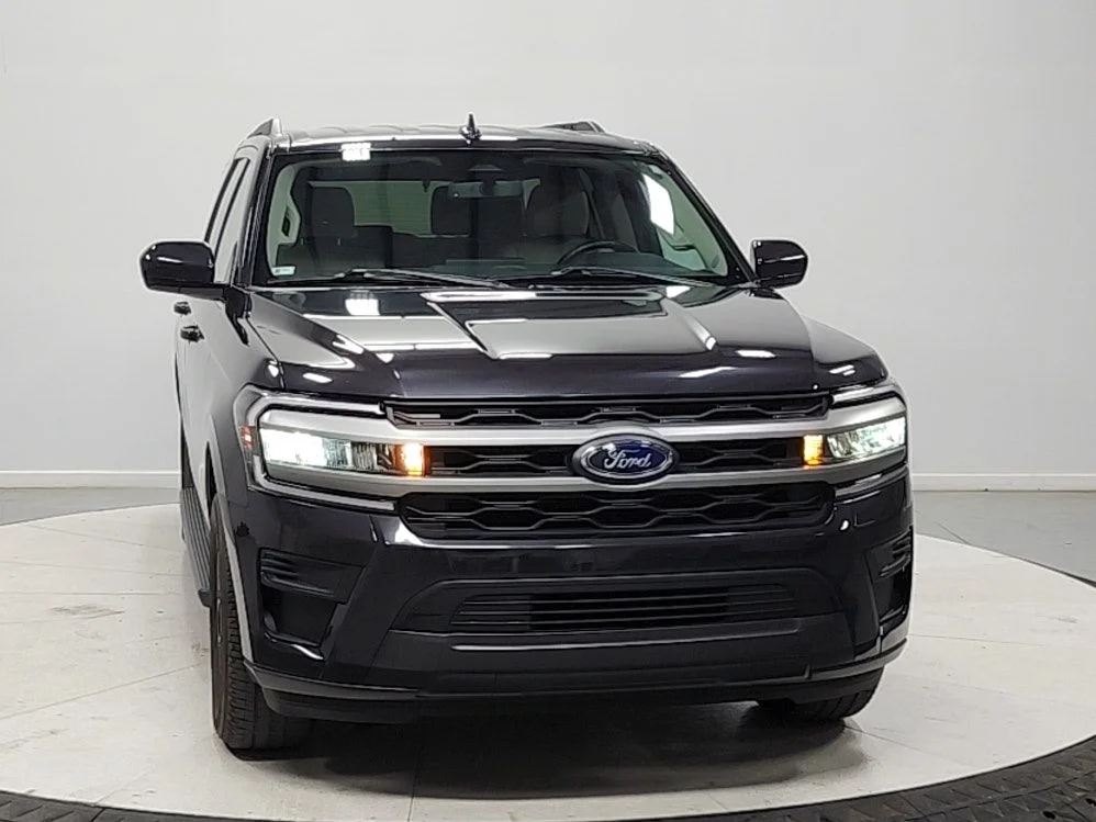 Used 2024 Gray Ford XLT image 2