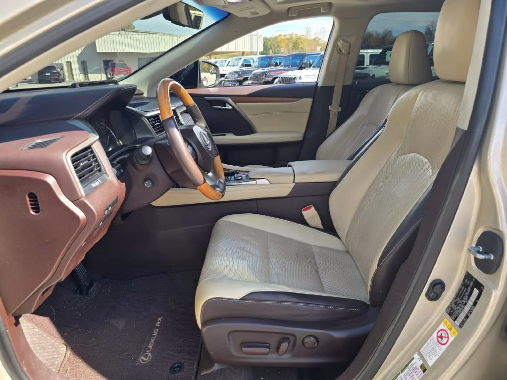 Used 2017  Lexus 350 image 20