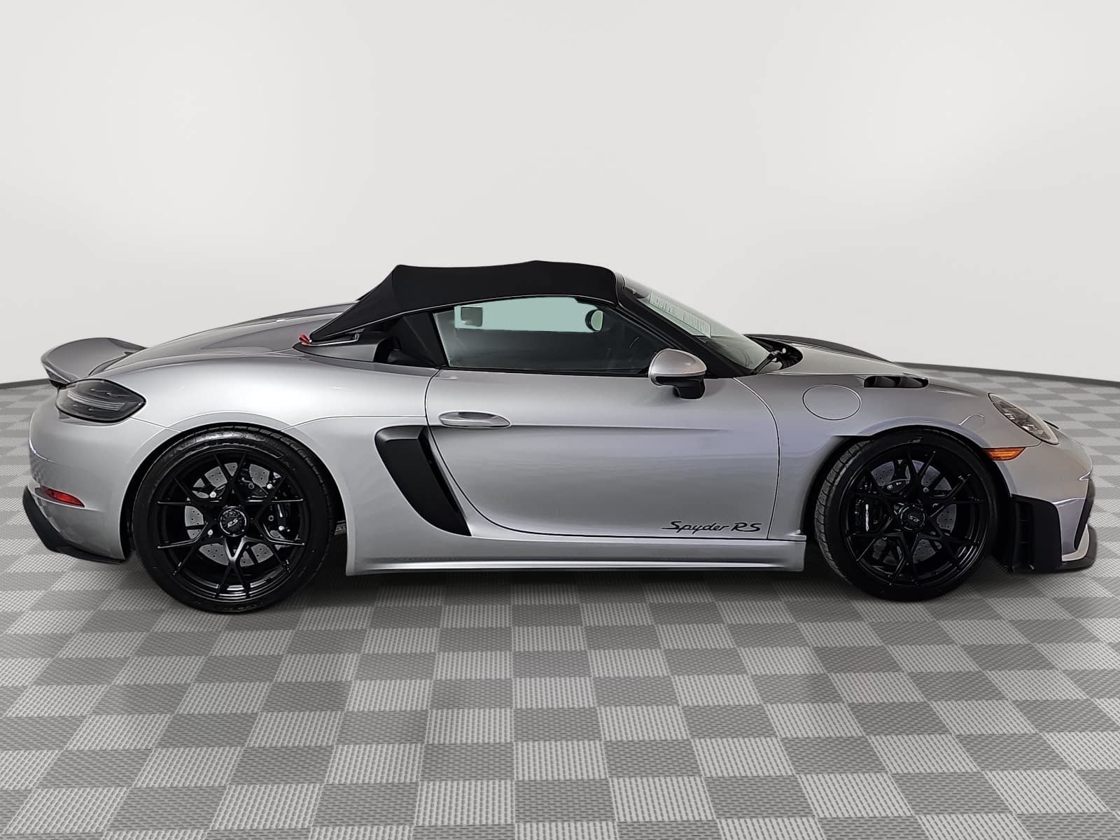 Used 2025 Silver Porsche RS image 9