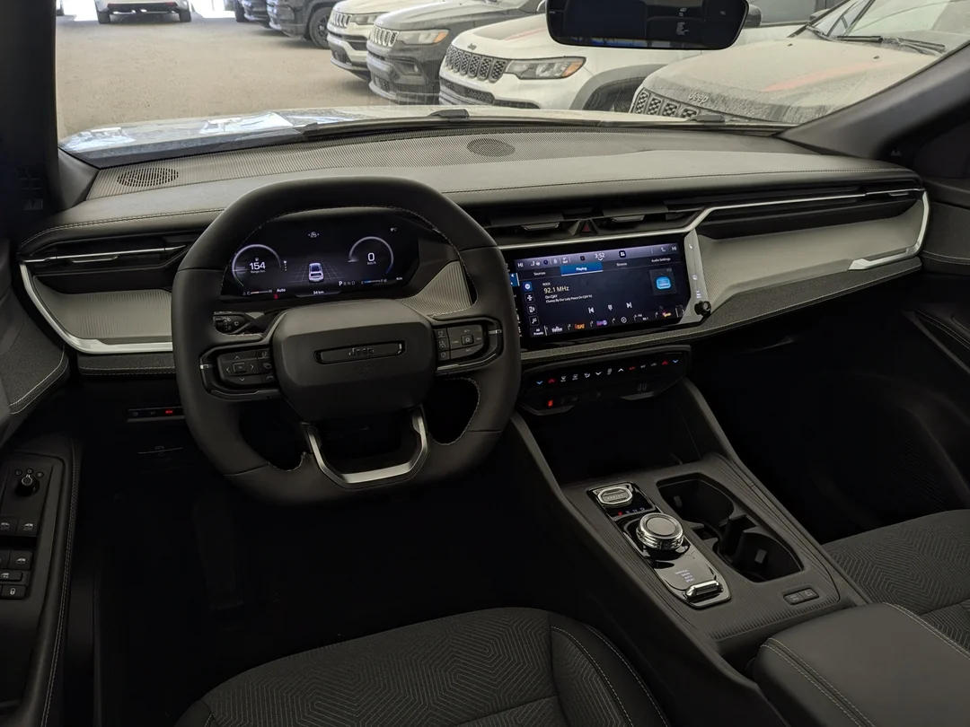 New 2026 41 Jeep Laredo - - 4x4 - Pkg 23F - Mopar Protect Pkg - Compact Spare - 1.6L Turbo Hybrid & More! image 24