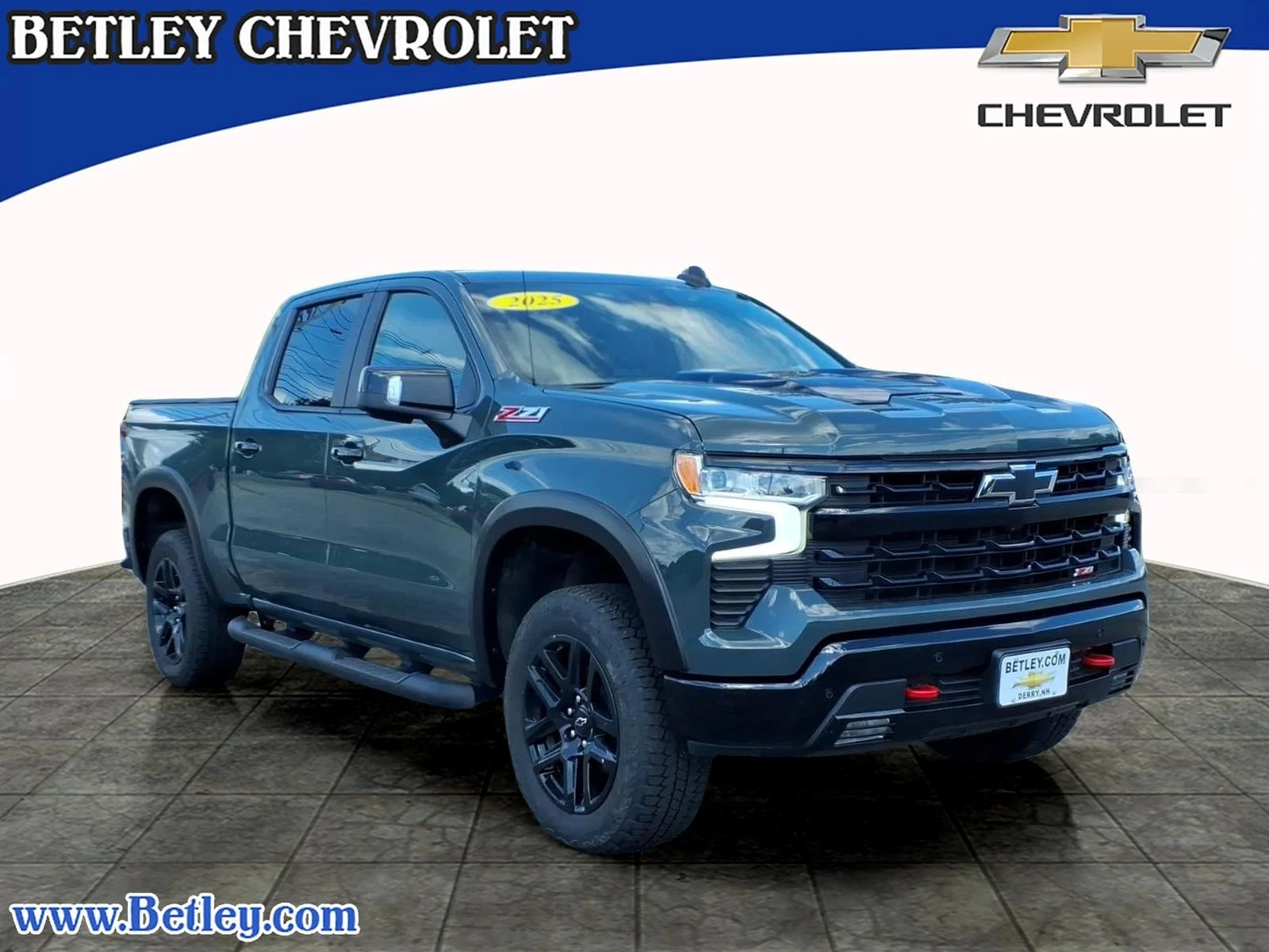 Used 2025 Cypress Gray Chevrolet LT Trail Boss image 1