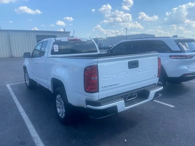 Used 2022 White Chevrolet LT image 6