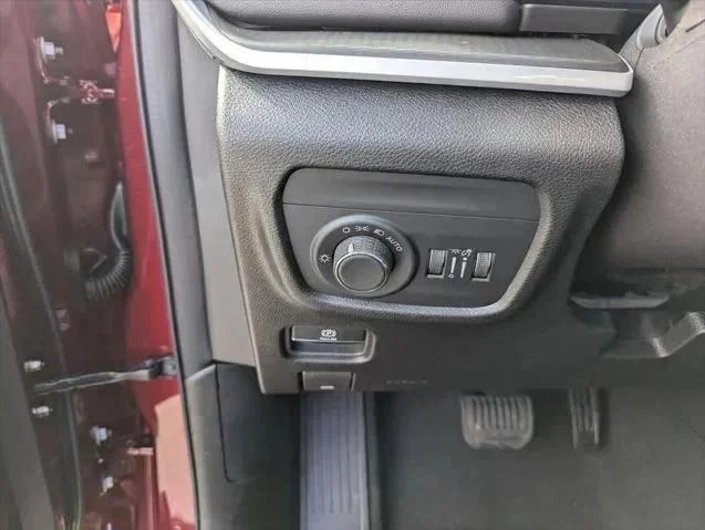 2025 Jeep Grand Cherokee Altitude - Photo 20