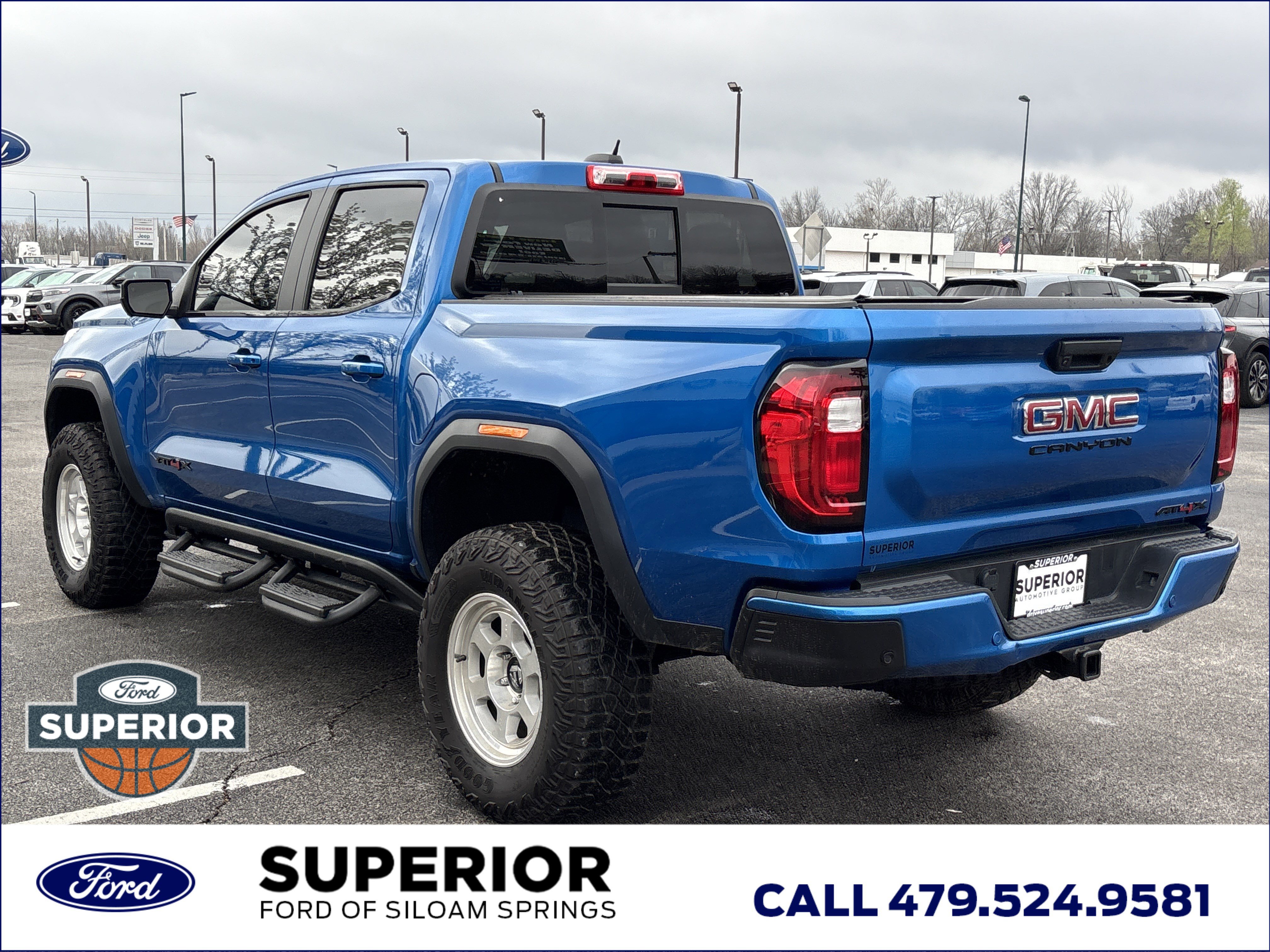 2024 GMC Canyon AT4X - Photo 10