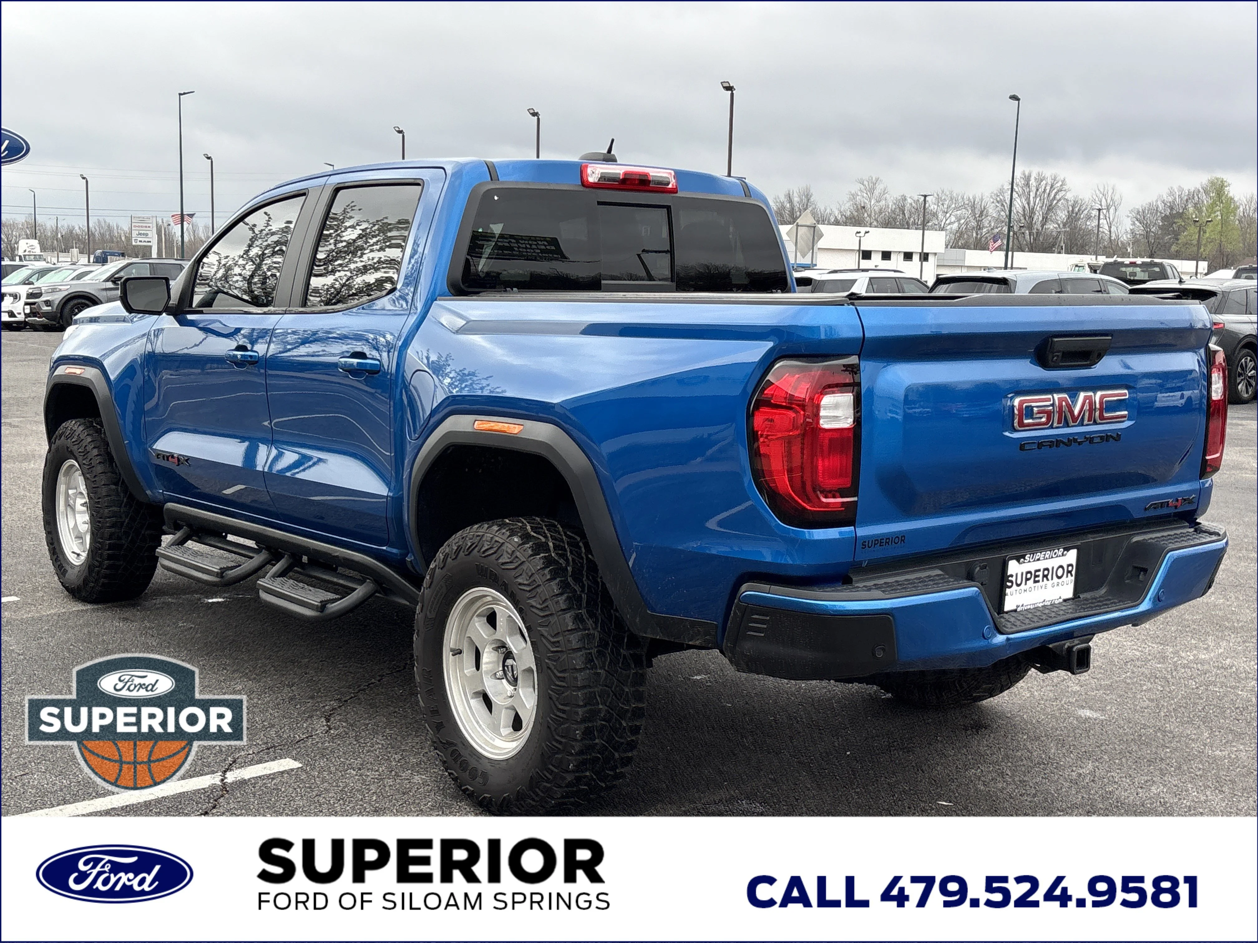 2024 GMC Canyon AT4X - Photo 10