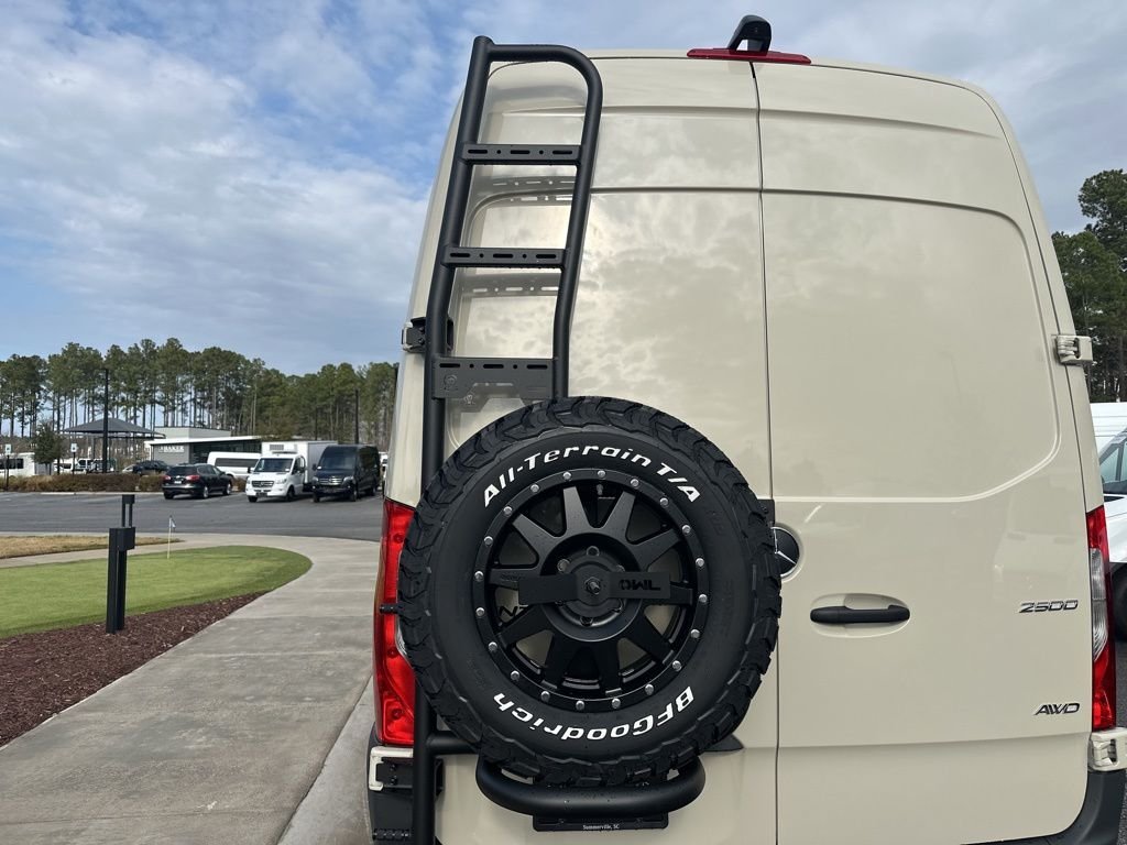 New 2026  Mercedes-Benz Cargo 144 WB w/Method Wheels image 7