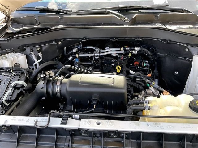 Used 2023 White Ford XLT image 30